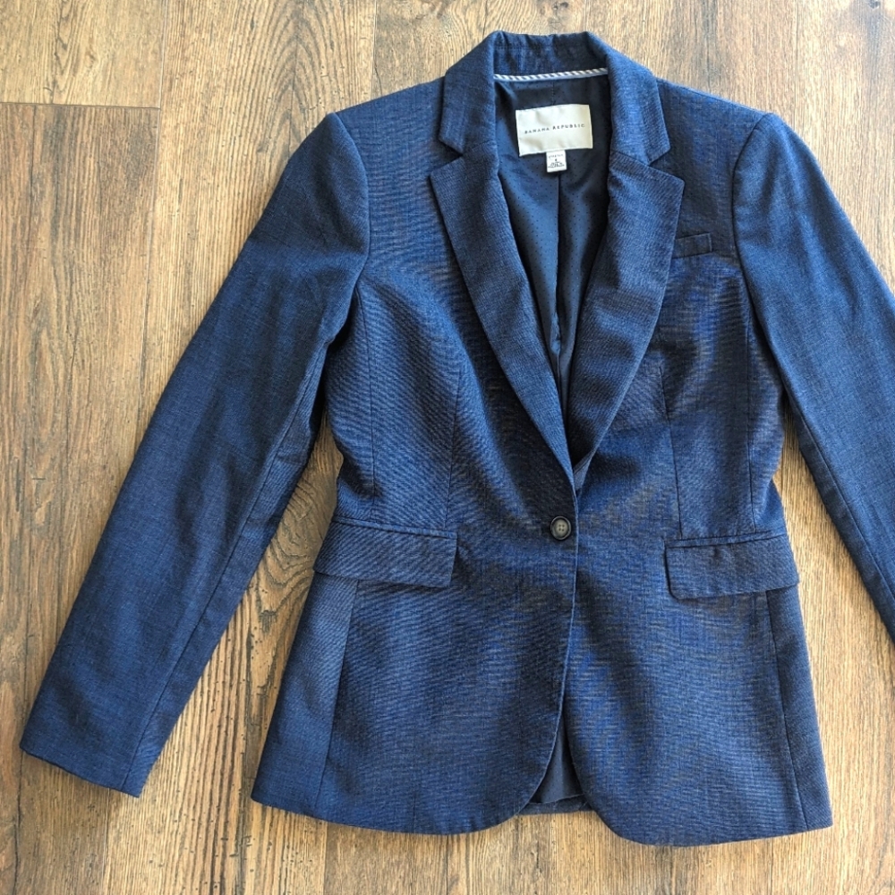Banana Republic Stretch Wool Blazer in Navy